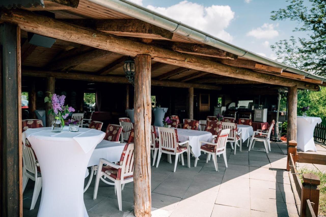 Hotel Hasenjaeger Einbeck Exterior photo